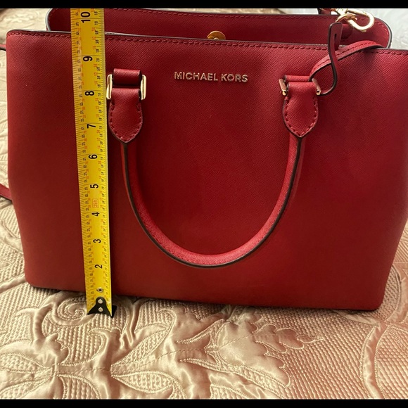 ***SOLD **** Michael kors purse - Picture 7 of 8